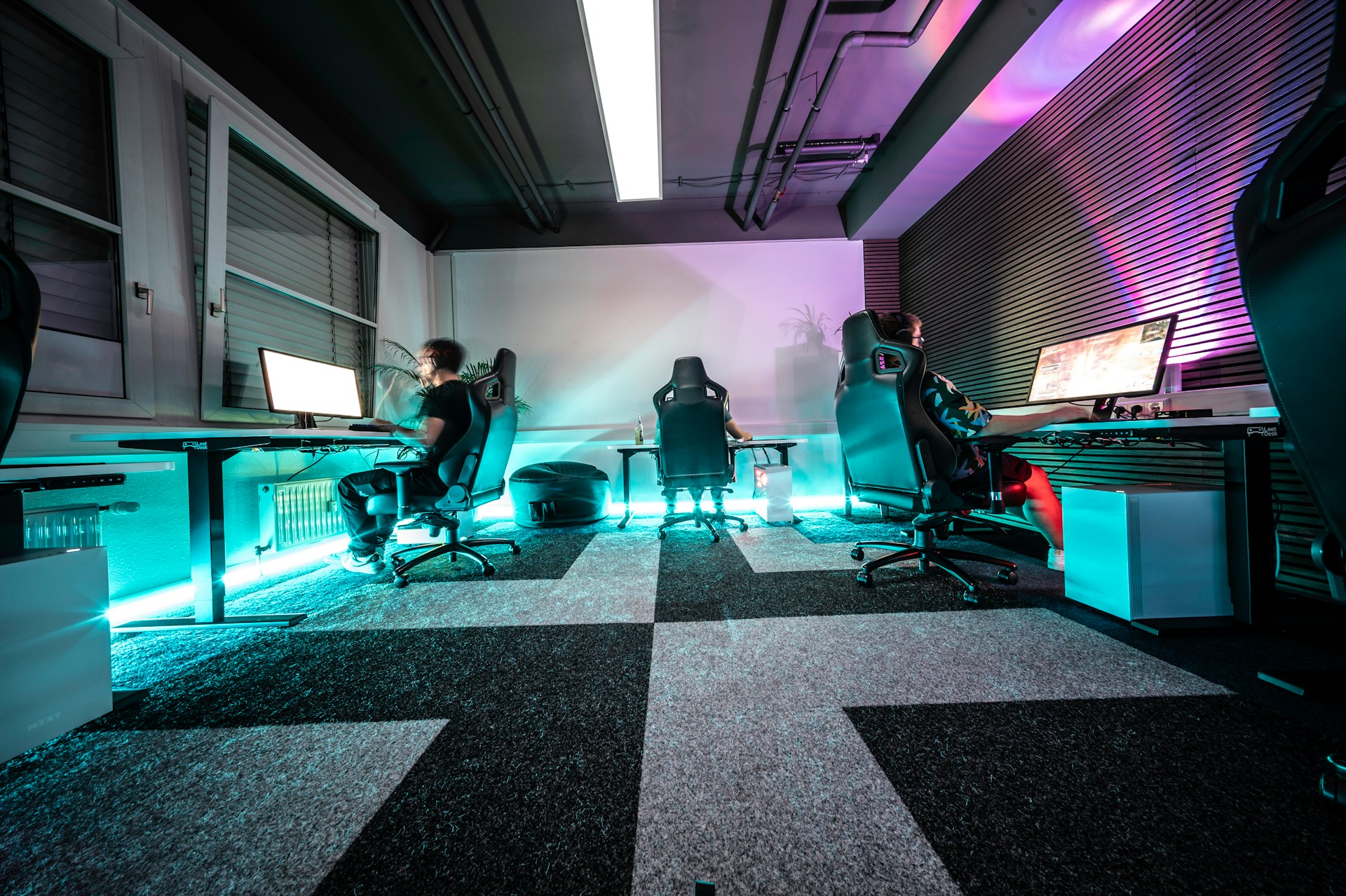 Under Desk CPU Mount – optimizing your workspace
